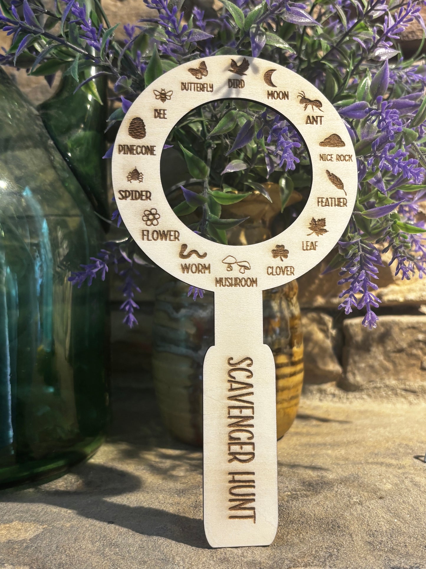 Scavenger Hunt Magnifying Glass