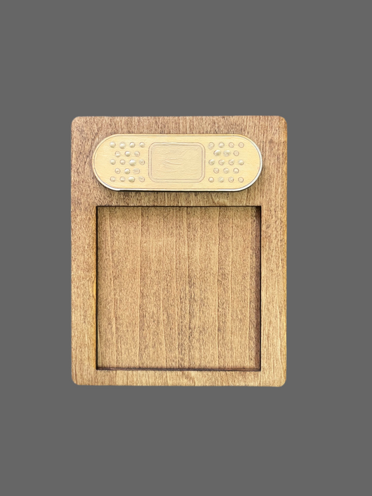 Ouchie Sticky Note Holder